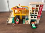 Fisher Price Garage / Vintage Speelgoed, Antiek en Kunst, Ophalen