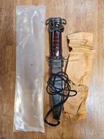 Nederlandse M4. Nieuw in de originele verpakking., Ophalen of Verzenden, Landmacht, Nederland, Mes of Dolk