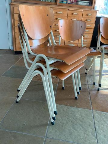 6 Vintage Industriële Stoelen - Hout & Metaal Design Stoelse beschikbaar voor biedingen