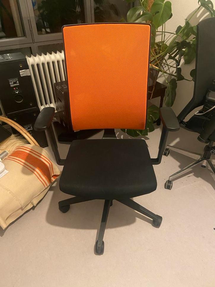 Girsberger Bureaustoel - Ergonomisch Design, Huis en Inrichting, Bureaustoelen, Gebruikt, Bureaustoel, Zwart, Ergonomisch, Ophalen