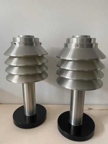 Hans Agne Jakobsson Tafellampen- Zweeds Design 1960s beschikbaar voor biedingen