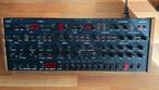 Sequential OB-6 Desktop Polyphonic Analog Synthesizer, Overige merken, Zo goed als nieuw, Met midi-aansluiting, Overige aantallen