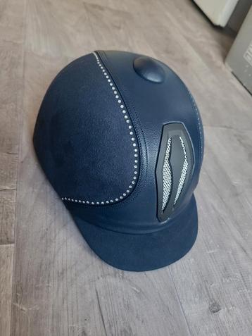 Paardrij cap/helm beschikbaar voor biedingen