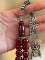 Ottoman kehribar(faturan)usta Riffat, Met hanger, Nieuw, Ophalen of Verzenden, Rood