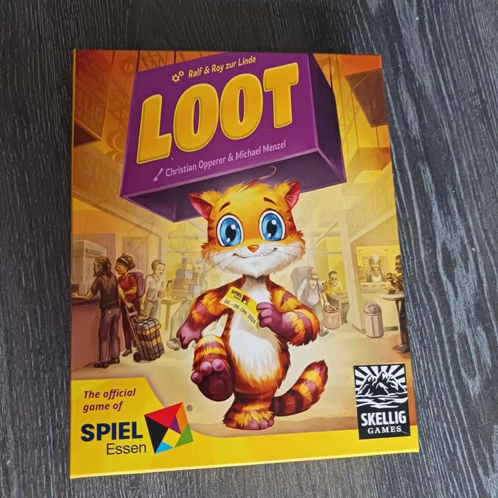 Nr 71) Loot, Hobby en Vrije tijd, Gezelschapsspellen | Bordspellen, Zo goed als nieuw, Ophalen of Verzenden