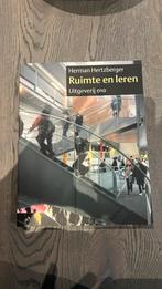 H. Hertzberger - Ruimte en Leren, H. Hertzberger, Architecten, Ophalen of Verzenden, Zo goed als nieuw