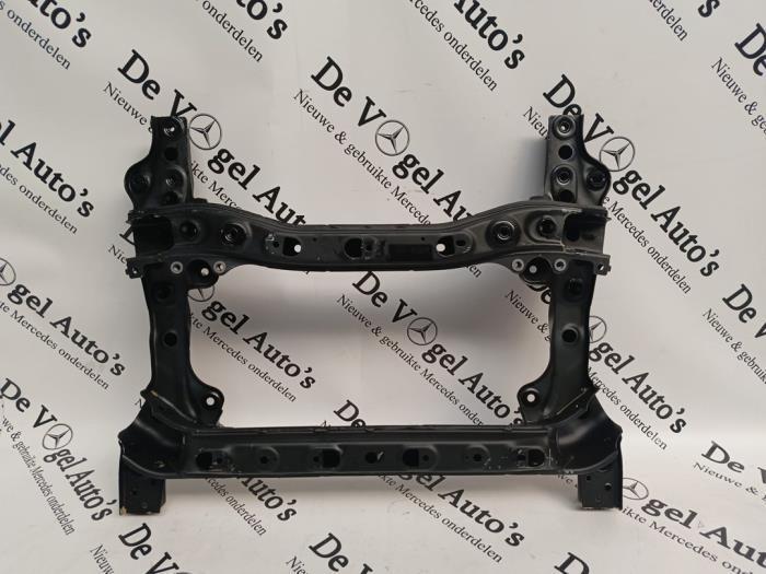 Subframe van een Mercedes E-Klasse, Auto-onderdelen, Ophanging en Onderstel, Mercedes-Benz, Nieuw, 3 maanden garantie, Ophalen of Verzenden