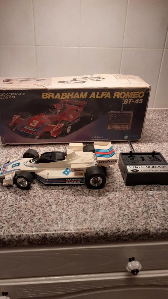 Nikko 1:16 Brabham Alfa Romeo BT-45 RC Auto, Antiek en Kunst, Antiek | Speelgoed, Ophalen of Verzenden