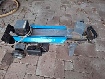 Kloofmachine - Hout kloven gemakkelijk! beschikbaar voor biedingen