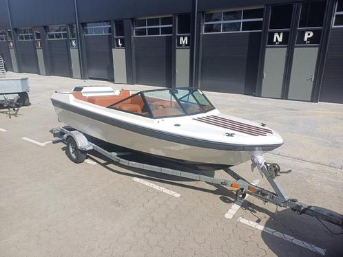 Beekman 520 pallas vaarbewijs VRIJ met trailer!!, Watersport en Boten, Speedboten, Zo goed als nieuw, 3 tot 6 meter, Diesel, Polyester