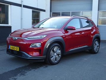 Hyundai KONA EV Premium 64 kWh Automatische airco, licht met beschikbaar voor biedingen