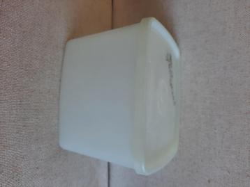 TUPPERWARE trommel - 12,5 x 11,5 cm - 0,4 liter beschikbaar voor biedingen