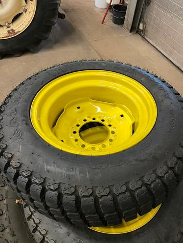 Gazonbanden set John deere 3038 beschikbaar voor biedingen