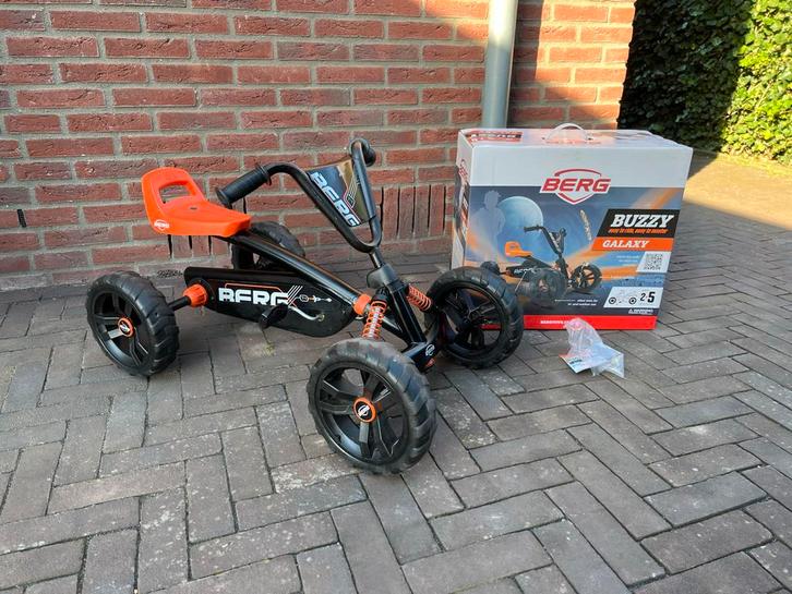 Berg Buzzy Galaxy Trapauto - Zo goed als nieuw!, Kinderen en Baby's, Speelgoed | Buiten | Voertuigen en Loopfietsen, Zo goed als nieuw