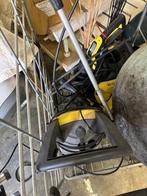 Kapotte Kärcher hogedrukreiniger voor de klusser, Ophalen, Gebruikt, Elektrisch