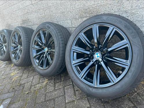18 inch. BMW G30/G26 zomerset, Auto-onderdelen, Banden en Velgen, Banden en Velgen, Zomerbanden, 18 inch, 245 mm, Ophalen of Verzenden