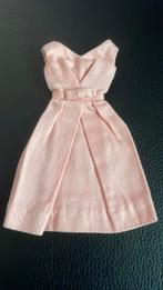 Barbie Vintage 1962 Belle Dress Pak in heel mooie staat, Ophalen of Verzenden, Zo goed als nieuw, Kleertjes