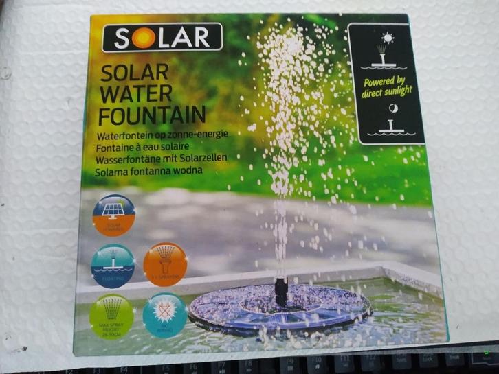 WATERFONTEIN OP ZONNE-ENERGIE, Tuin en Terras, Waterpartijen en Fonteinen, Nieuw, Fontein, Kunststof, Ophalen of Verzenden