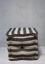 Stoere Kelim Poef Sobere Voetenbank Vintage Style Kruk Uniek, Minder dan 50 cm, Vierkant, Nieuw, Minder dan 50 cm