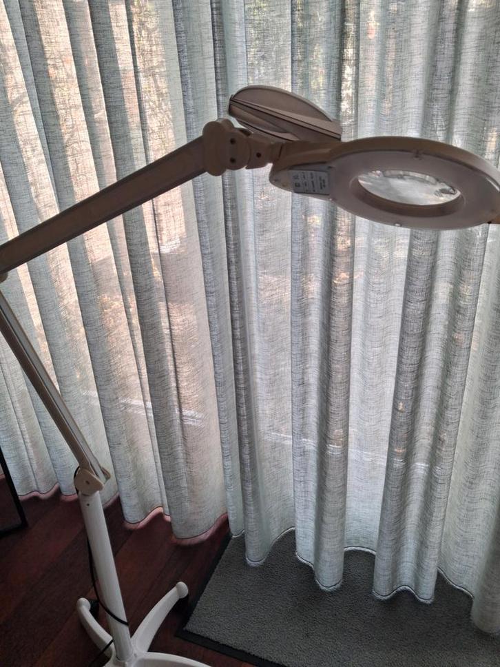 Verplaatsbare Loeplamp, Hobby en Vrije tijd, Vergrootglazen, Loepen en Loeplampen, Gebruikt, Ophalen