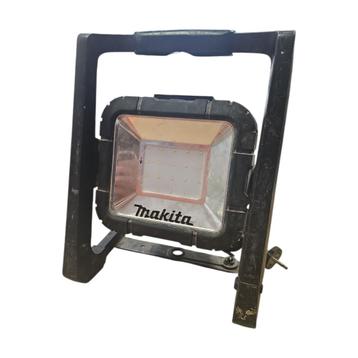 Makita DML805 Werklamp | Gebruikte Staat beschikbaar voor biedingen