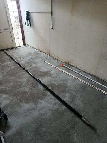 Vlaggenmast zwart 4,3 meter beschikbaar voor biedingen