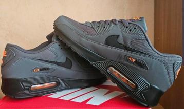 Nike air max 90 Grijs /Zwart / Oranje Maat 42  beschikbaar voor biedingen