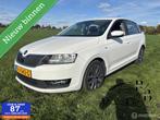 Skoda Rapid 1.4 TDI Greentech Drive AUTOMAAT AIRCO NAVI CRUI, Auto's, Skoda, 1160 kg, Stof, Gebruikt, Navigatiesysteem