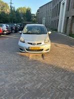 Toyota Aygo 1.0 12V Vvt-i 5DRS MMT 2010 Grijs automaat, 4 stoelen, 68 pk, Origineel Nederlands, Particulier