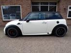 Mini Mini 1.6 Cooper S John Cooper Works / Automaat / Leder, Auto's, Navigatiesysteem, Gebruikt, Zwart, 4 stoelen