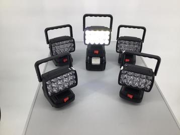 Werklamp.( accu) voor Makita 18v. Zie foto’s en tekst. beschikbaar voor biedingen