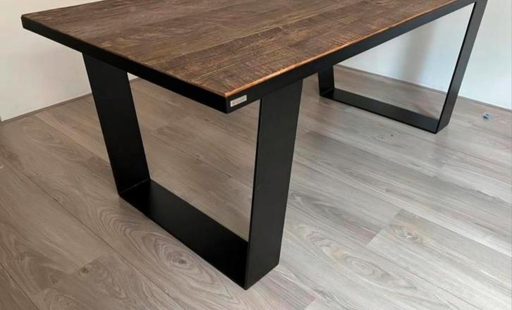 Zwarte industriëlepoten U Profiel, Huis en Inrichting, Tafels | Eettafels, Zo goed als nieuw, 50 tot 100 cm, 50 tot 100 cm, Rechthoekig