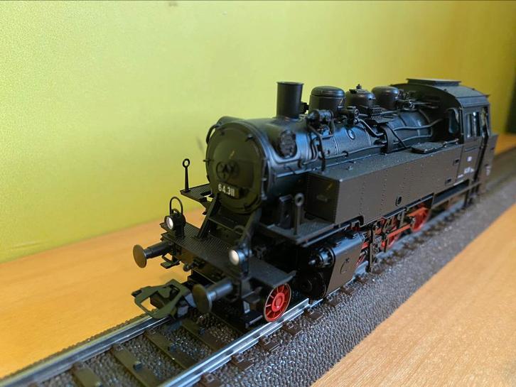 Marklin 64.311, Hobby en Vrije tijd, Modeltreinen | H0, Zo goed als nieuw, Locomotief, Wisselstroom, Märklin, Ophalen of Verzenden