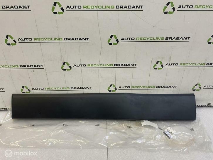 Sierlijst Schuifdeur Renault Trafic Opel Vivaro 828212211R, Auto-onderdelen, Carrosserie en Plaatwerk, Gebruikt, Ophalen of Verzenden