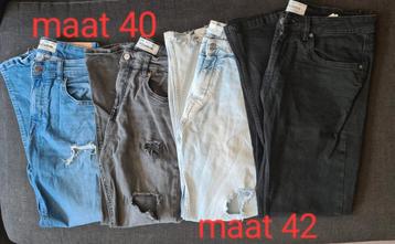 Korte broek voor jongerens  beschikbaar voor biedingen