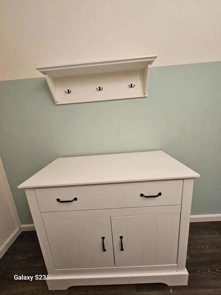 Prachtige Commode, kast en bijpassend kapstokplankje, Ophalen, 50 tot 70 cm, 90 tot 105 cm, 100 cm of meer