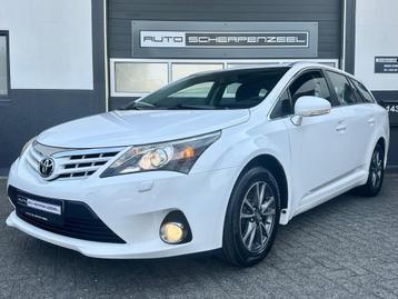Toyota Avensis Wagon 1.8 VVTi Business | AIRCO | CAMERA | TR beschikbaar voor biedingen