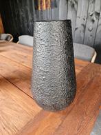 Strakke metalen vaas - 36cm hoog, Ophalen