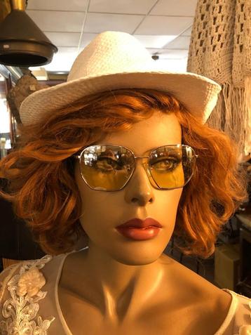 NIEUWE ORIGINELE Calvin Klein ZONNEBRIL UNISEX CK19102s beschikbaar voor biedingen