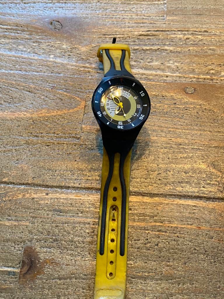 Duikers horloge merk scuba fardallino giallo, Sieraden, Tassen en Uiterlijk, Horloges | Heren, Overige merken, Kunststof, Gebruikt