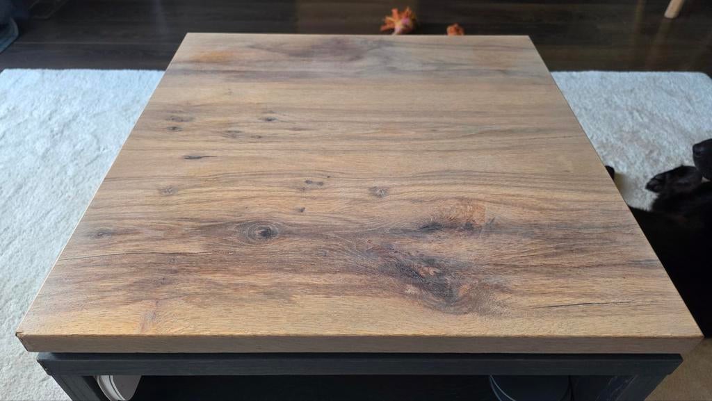 Massief houten salontafel, Huis en Inrichting, Tafels | Salontafels, Gebruikt, Minder dan 50 cm, 50 tot 100 cm, 50 tot 100 cm