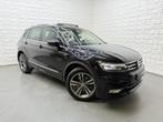 Volkswagen TIGUAN 2.0 TSI 4Motion 2x R LINE PANO VIRTUAL, Auto's, Automaat, Gebruikt, 4 cilinders, 1984 cc