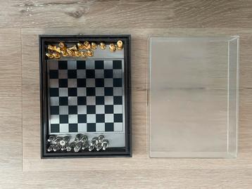 Schaakspel Reisformaat - Compleet beschikbaar voor biedingen