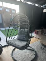 Zeer nette Ei stoel/ Schommelstoel nooit buiten gebruikt, Tuin en Terras, Tuinstoelen, Ophalen of Verzenden, Zo goed als nieuw