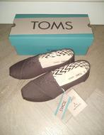 Toms, Nieuw, Grijs, Ophalen of Verzenden, Toms