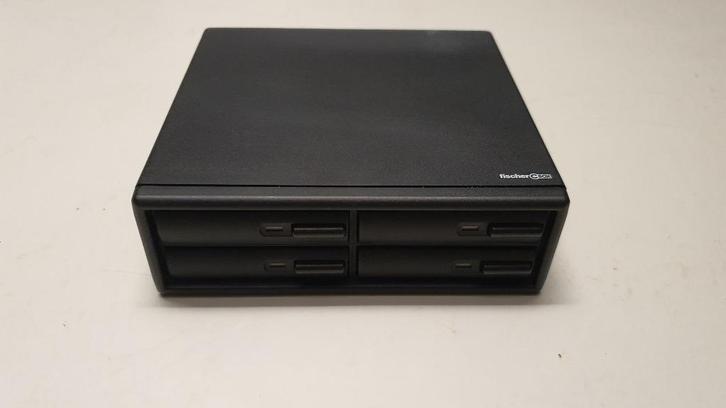 Vintage Fischer CBOX cassettehouder – 4 vakken, Auto diversen, Auto-accessoires, Zo goed als nieuw, Ophalen of Verzenden