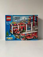 Lego 7208 - Lego City Brandweerkazerne - *NIEUW*, Kinderen en Baby's, Speelgoed | Duplo en Lego, Nieuw, Complete set, Ophalen of Verzenden
