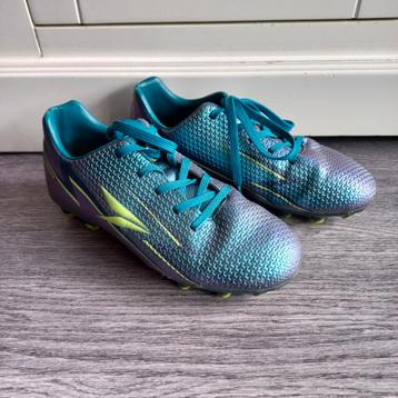 Dutshy Voetbalschoenen Maat 34 - Zo Goed Als Nieuw! beschikbaar voor biedingen