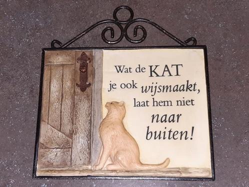 Wandbord / wandhanger wat de kat je ook wijsmaakt, Huis en Inrichting, Woonaccessoires | Tekstborden en Spreuken, Ophalen of Verzenden