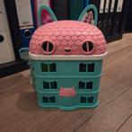 Gaby's poppenhuis klein huis met poppetjes, Ophalen of Verzenden, Zo goed als nieuw, Poppenhuis
